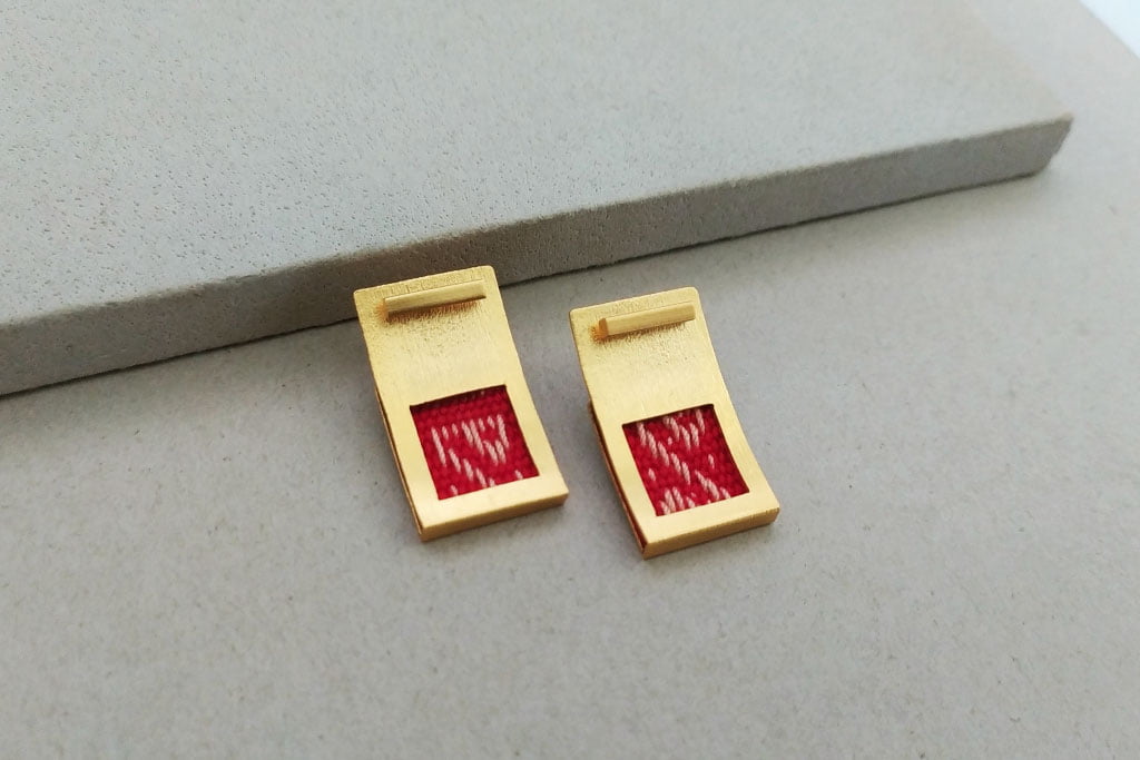 Aretes Muyuna - Curva