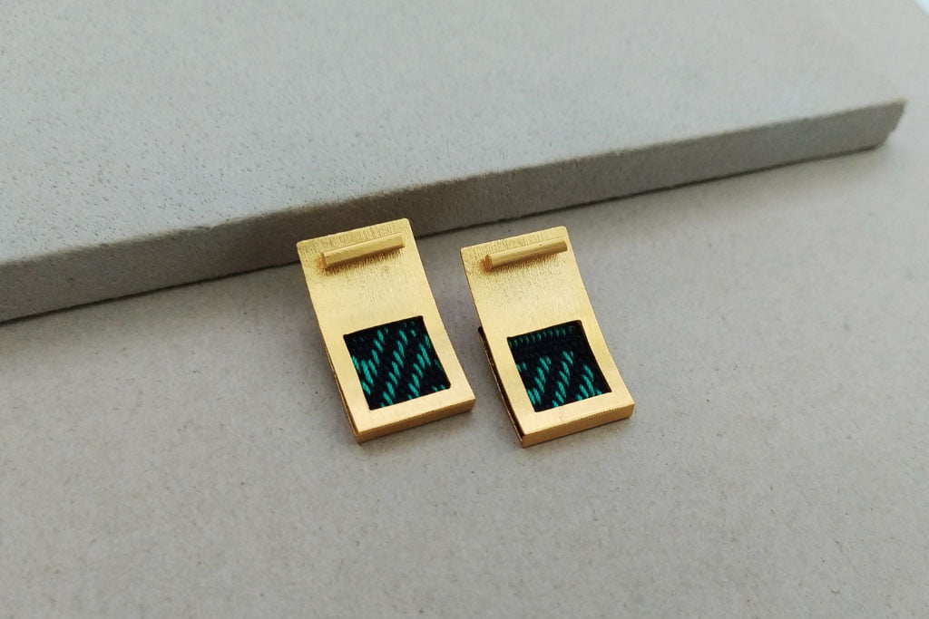 Aretes Muyuna - Curva