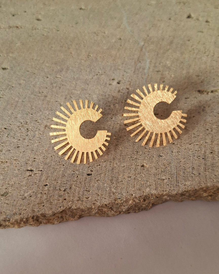 Aretes Marweno A con detalles de fabricación