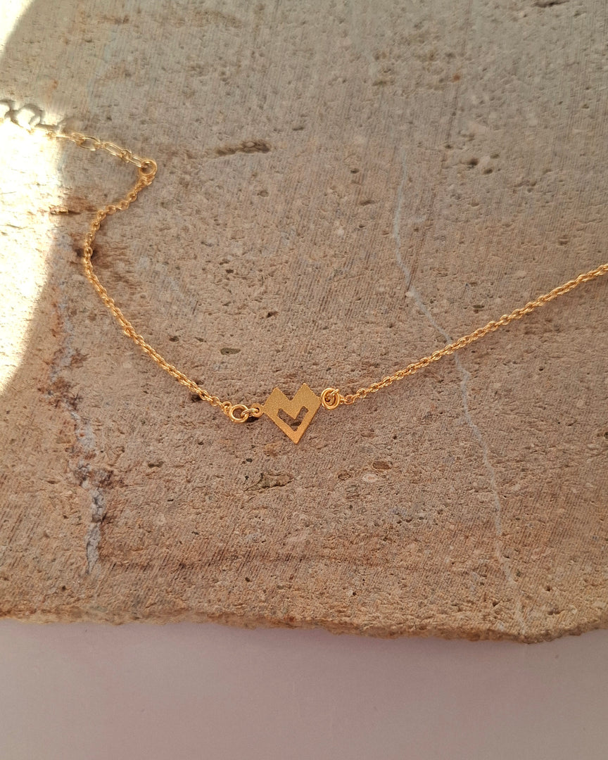 Pulsera Yuyana con detalles de fabricación