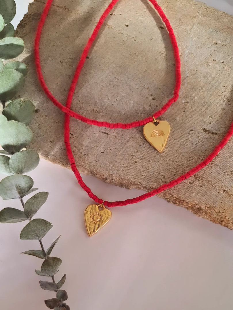Collar Núkukaule Corazón Rojo
